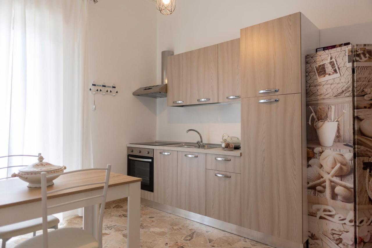 Апартаменты New Sea House Vicino La Spiaggia Del Lungomare Чефалу Экстерьер фото