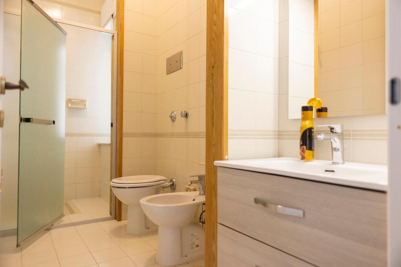 Апартаменты New Sea House Vicino La Spiaggia Del Lungomare Чефалу Экстерьер фото